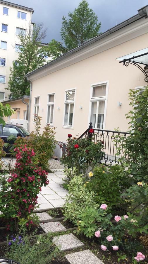 Terrasse Wohnungen Mit Parking In Zentrum Баден Екстер'єр фото